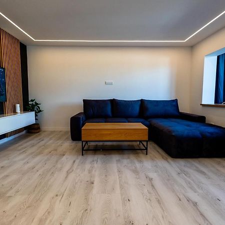 Modern Premium Apartment 1 Targoviste Esterno foto