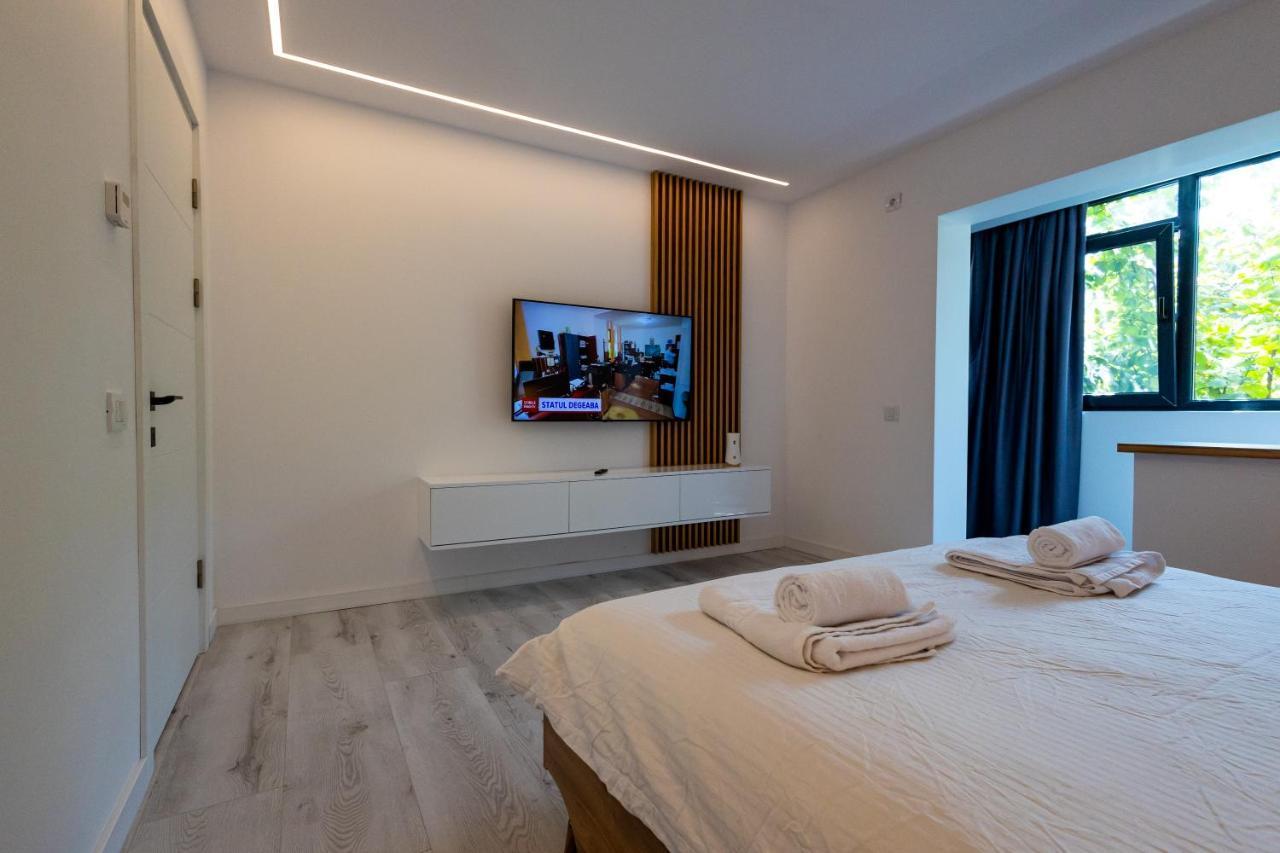 Modern Premium Apartment 1 Targoviste Esterno foto