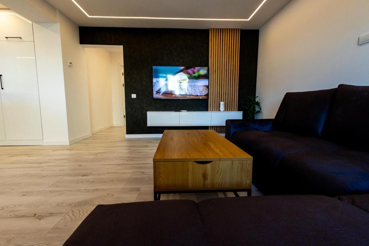 Modern Premium Apartment 1 Targoviste Esterno foto