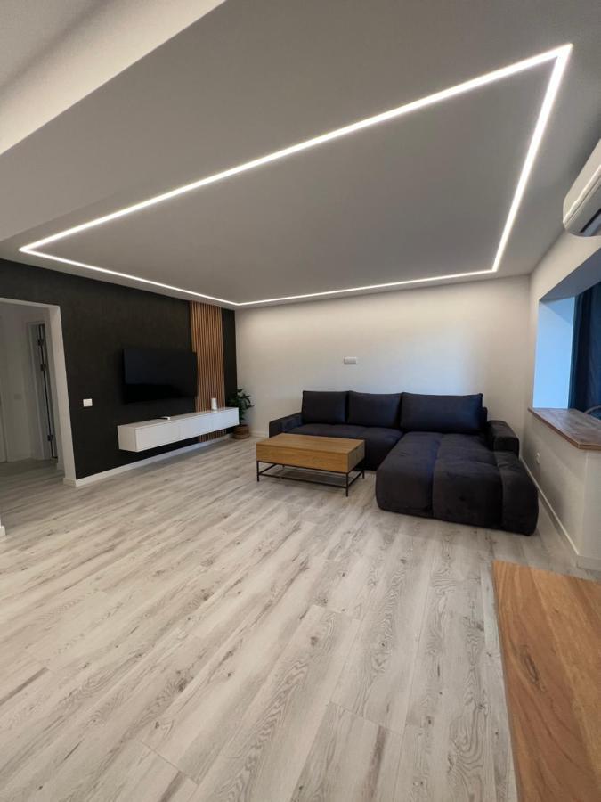 Modern Premium Apartment 1 Targoviste Esterno foto